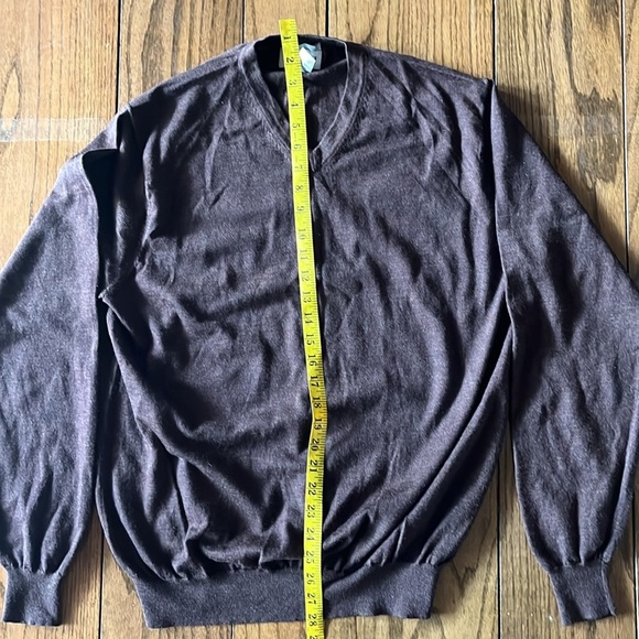 Alfani Men's V- Neck 100% Pure new Italian Merino Extra Fine Size Large. - Picture 7 of 8